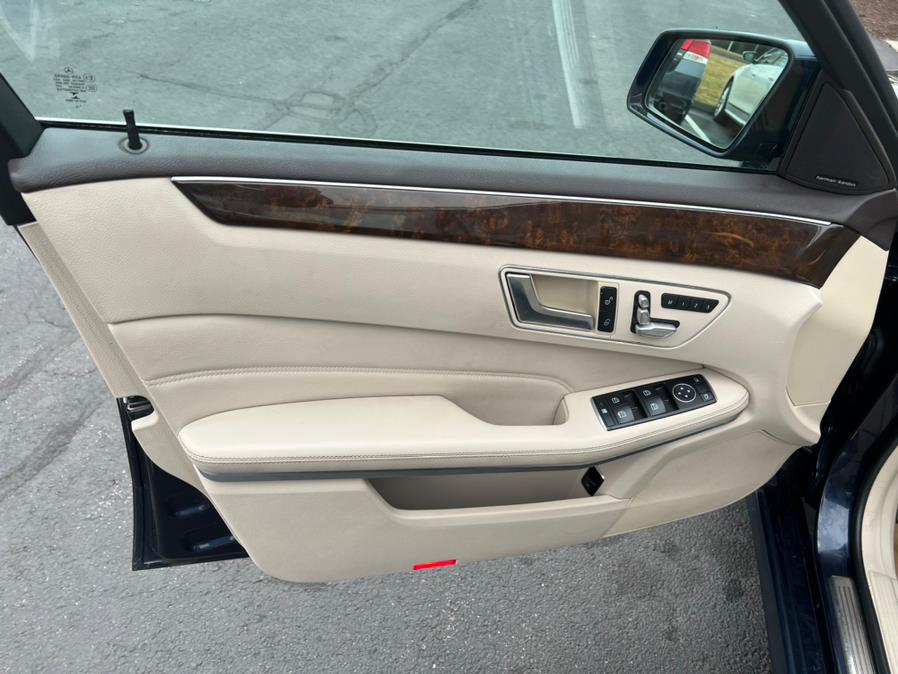 2014 Mercedes-Benz E-Class 4dr Sdn E350 Luxury 4MATIC, available for sale in East Windsor, Connecticut | Century Auto And Truck. East Windsor, Connecticut 2014 Mercedes-Benz E-Class 4dr Sdn E350 Luxury 4MATIC, available for sale in East Windsor, Connecticut | Century Auto And Truck. East Windsor, Connecticut