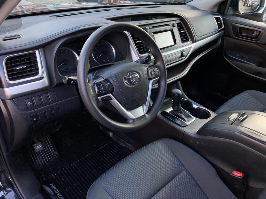 2019 Toyota Highlander LE Plus V6 AWD (Natl), available for sale in Brooklyn, New York | Carsbuck Inc.. Brooklyn, New York 2019 Toyota Highlander LE Plus V6 AWD (Natl), available for sale in Brooklyn, New York | Carsbuck Inc.. Brooklyn, New York