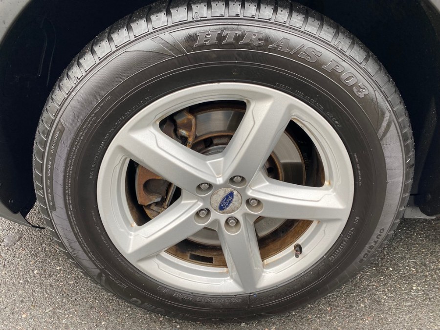 2016 Ford Explorer 4WD 4dr XLT, available for sale in West Springfield, Massachusetts | Union Street Auto Sales. West Springfield, Massachusetts 2016 Ford Explorer 4WD 4dr XLT, available for sale in West Springfield, Massachusetts | Union Street Auto Sales. West Springfield, Massachusetts