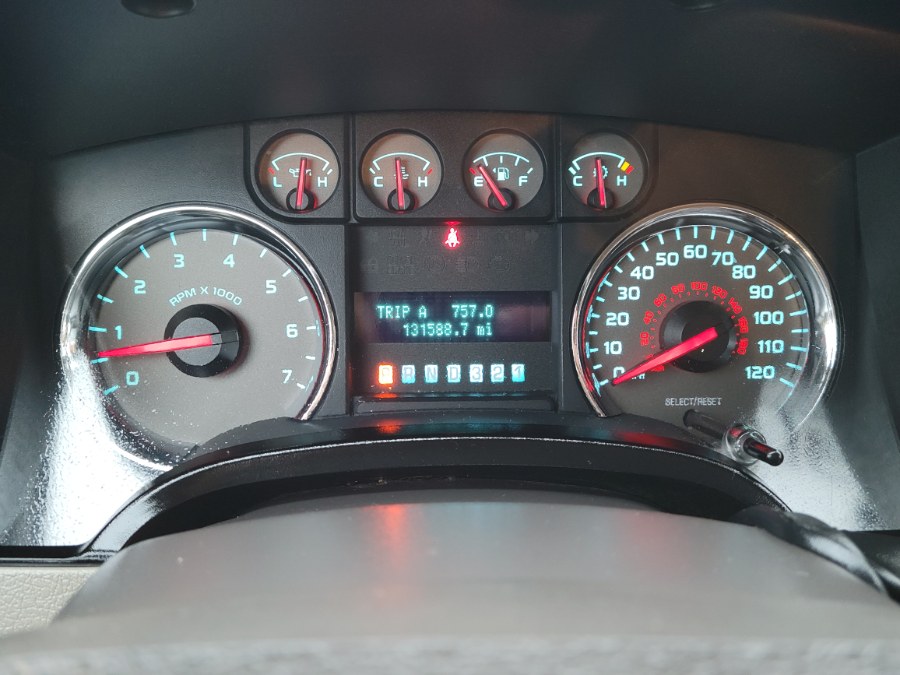 2010 Ford F-150 XLT 4WD Crew Cab 5.4 V8 Triton, available for sale in East Windsor, Connecticut | Toro Auto. East Windsor, Connecticut 2010 Ford F-150 XLT 4WD Crew Cab 5.4 V8 Triton, available for sale in East Windsor, Connecticut | Toro Auto. East Windsor, Connecticut