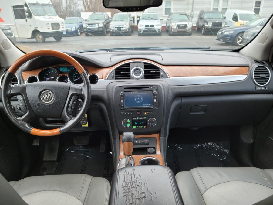 2009 Buick Enclave AWD 4dr CX Learher DVD Sunroof, available for sale in East Windsor, Connecticut | Toro Auto. East Windsor, Connecticut 2009 Buick Enclave AWD 4dr CX Learher DVD Sunroof, available for sale in East Windsor, Connecticut | Toro Auto. East Windsor, Connecticut