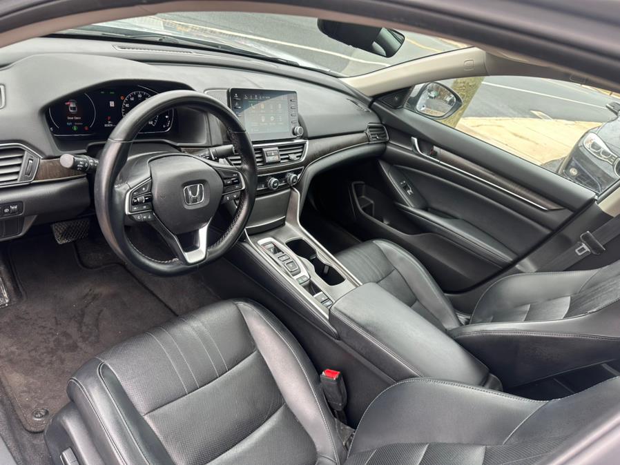 2018 Honda Accord Sedan EX-L 2.0T Auto, available for sale in Manchester, Connecticut | Carsonmain LLC. Manchester, Connecticut 2018 Honda Accord Sedan EX-L 2.0T Auto, available for sale in Manchester, Connecticut | Carsonmain LLC. Manchester, Connecticut