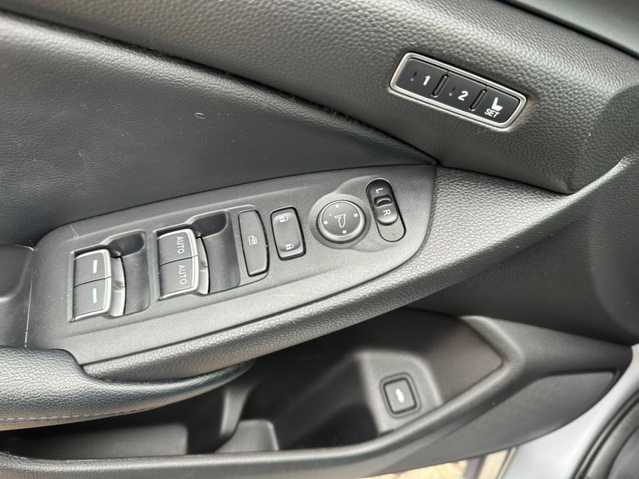 2018 Honda Accord Sedan EX-L 2.0T Auto, available for sale in Manchester, Connecticut | Carsonmain LLC. Manchester, Connecticut 2018 Honda Accord Sedan EX-L 2.0T Auto, available for sale in Manchester, Connecticut | Carsonmain LLC. Manchester, Connecticut