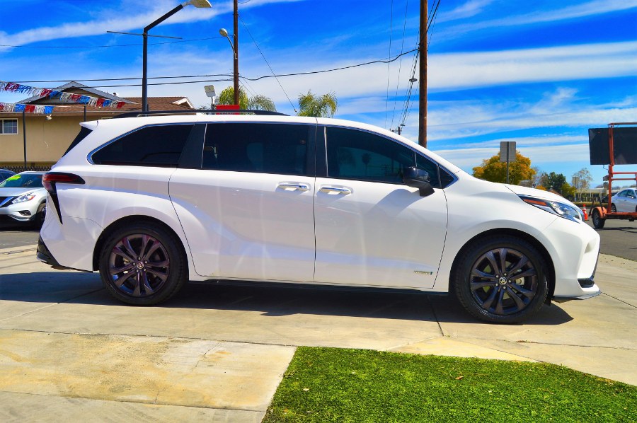 2021 Toyota Sienna XSE FWD 7-Passenger (Natl), available for sale in Moreno Valley, California | Fusion Motors Inc. Moreno Valley, California 2021 Toyota Sienna XSE FWD 7-Passenger (Natl), available for sale in Moreno Valley, California | Fusion Motors Inc. Moreno Valley, California