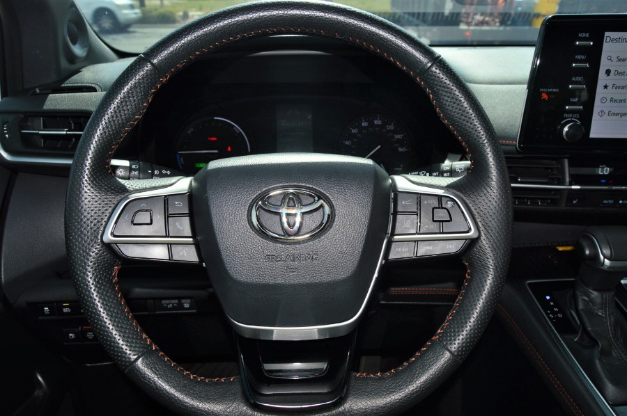 2021 Toyota Sienna XSE FWD 7-Passenger (Natl), available for sale in Moreno Valley, California | Fusion Motors Inc. Moreno Valley, California 2021 Toyota Sienna XSE FWD 7-Passenger (Natl), available for sale in Moreno Valley, California | Fusion Motors Inc. Moreno Valley, California