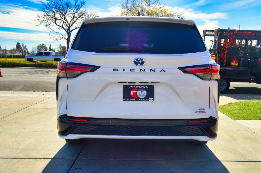 2021 Toyota Sienna XSE FWD 7-Passenger (Natl), available for sale in Moreno Valley, California | Fusion Motors Inc. Moreno Valley, California 2021 Toyota Sienna XSE FWD 7-Passenger (Natl), available for sale in Moreno Valley, California | Fusion Motors Inc. Moreno Valley, California