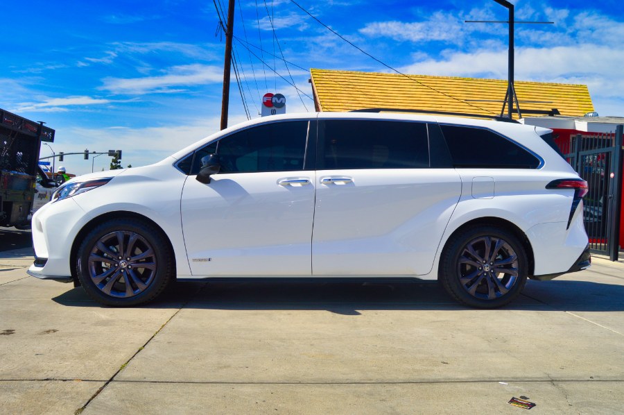 2021 Toyota Sienna XSE FWD 7-Passenger (Natl), available for sale in Moreno Valley, California | Fusion Motors Inc. Moreno Valley, California 2021 Toyota Sienna XSE FWD 7-Passenger (Natl), available for sale in Moreno Valley, California | Fusion Motors Inc. Moreno Valley, California