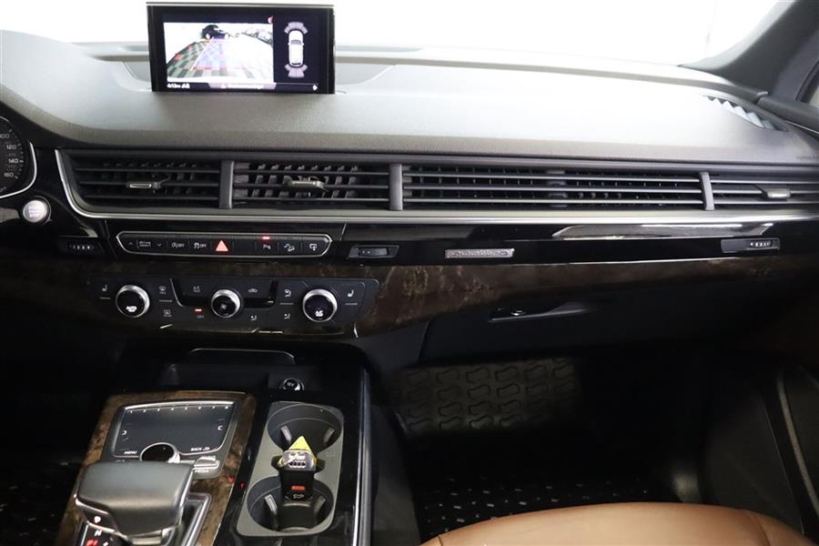 2017 Audi Q7 PREMIUM PLUS, available for sale in Paterson, New Jersey | Fast Track Motors. Paterson, New Jersey 2017 Audi Q7 PREMIUM PLUS, available for sale in Paterson, New Jersey | Fast Track Motors. Paterson, New Jersey