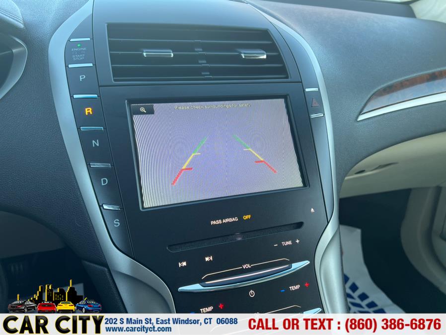 2014 Lincoln MKZ 4dr Sdn AWD, available for sale in East Windsor, Connecticut | Car City LLC. East Windsor, Connecticut 2014 Lincoln MKZ 4dr Sdn AWD, available for sale in East Windsor, Connecticut | Car City LLC. East Windsor, Connecticut