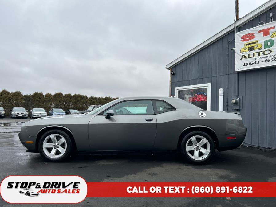 2012 Dodge Challenger 2dr Cpe R/T, available for sale in East Windsor, Connecticut | Stop & Drive Auto Sales. East Windsor, Connecticut 2012 Dodge Challenger 2dr Cpe R/T, available for sale in East Windsor, Connecticut | Stop & Drive Auto Sales. East Windsor, Connecticut