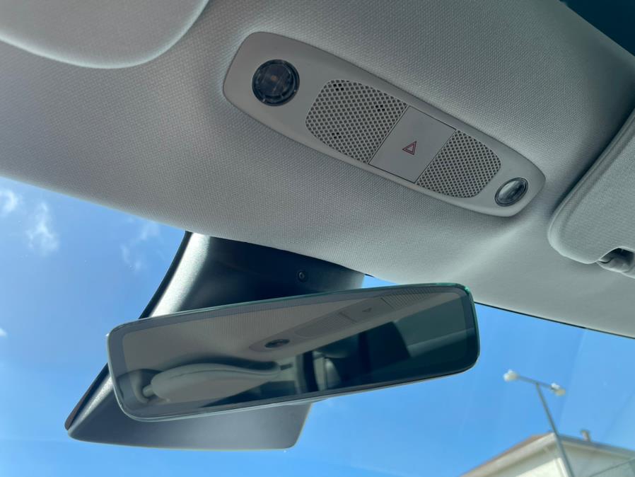 2020 Tesla Model 3 Standard Range Plus, available for sale in Daly City, California | Green Light Auto Wholesale. Daly City, California 2020 Tesla Model 3 Standard Range Plus, available for sale in Daly City, California | Green Light Auto Wholesale. Daly City, California