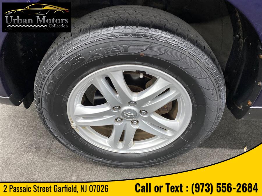 2010 Hyundai Santa Fe GLS, available for sale in Garfield, New Jersey | Urban Motors Collection. Garfield, New Jersey 2010 Hyundai Santa Fe GLS, available for sale in Garfield, New Jersey | Urban Motors Collection. Garfield, New Jersey