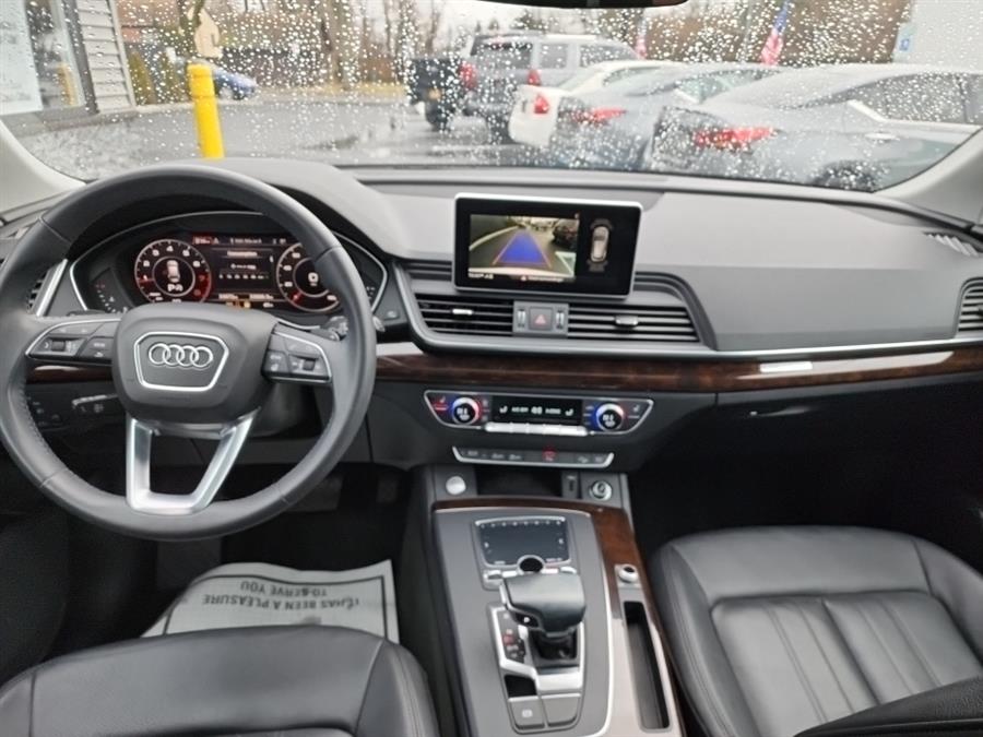 2019 Audi Q5 Premium Plus 45 TFSI quattro, available for sale in Islip, New York | L.I. Auto Gallery. Islip, New York 2019 Audi Q5 Premium Plus 45 TFSI quattro, available for sale in Islip, New York | L.I. Auto Gallery. Islip, New York