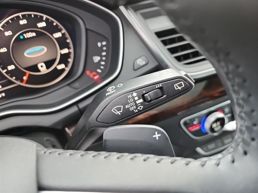 2019 Audi Q5 Premium Plus 45 TFSI quattro, available for sale in Islip, New York | L.I. Auto Gallery. Islip, New York 2019 Audi Q5 Premium Plus 45 TFSI quattro, available for sale in Islip, New York | L.I. Auto Gallery. Islip, New York