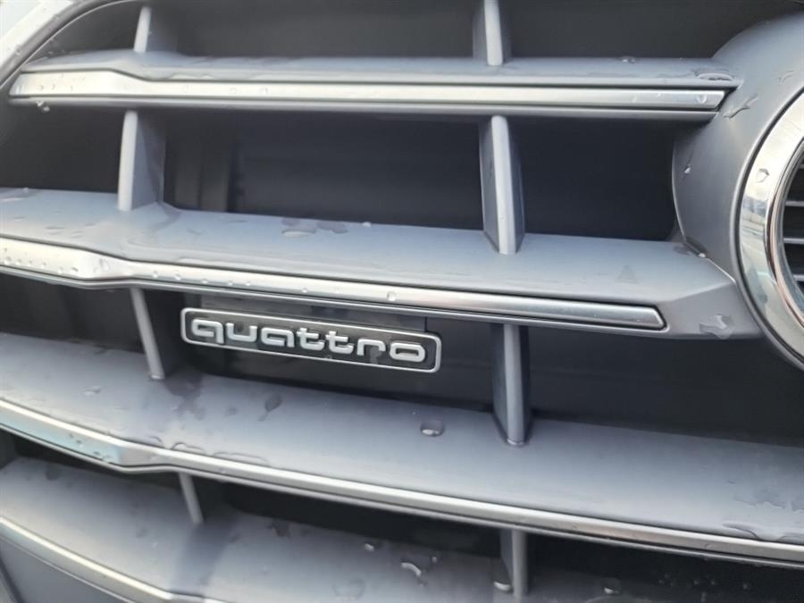 2019 Audi Q5 Premium Plus 45 TFSI quattro, available for sale in Islip, New York | L.I. Auto Gallery. Islip, New York 2019 Audi Q5 Premium Plus 45 TFSI quattro, available for sale in Islip, New York | L.I. Auto Gallery. Islip, New York