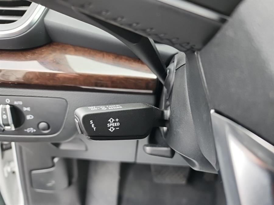2019 Audi Q5 Premium Plus 45 TFSI quattro, available for sale in Islip, New York | L.I. Auto Gallery. Islip, New York 2019 Audi Q5 Premium Plus 45 TFSI quattro, available for sale in Islip, New York | L.I. Auto Gallery. Islip, New York