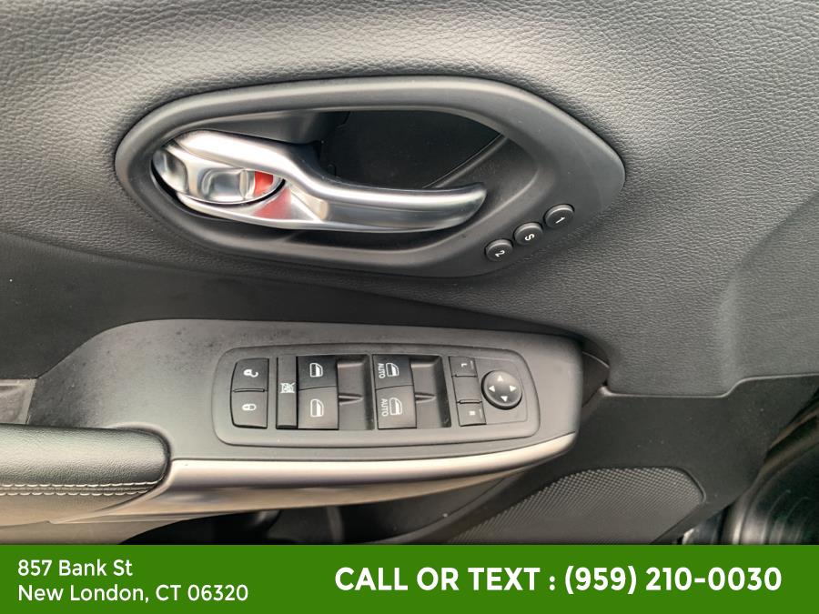 2019 Jeep Cherokee Limited 4x4, available for sale in New London, Connecticut | McAvoy Inc dba Town Hill Auto. New London, Connecticut 2019 Jeep Cherokee Limited 4x4, available for sale in New London, Connecticut | McAvoy Inc dba Town Hill Auto. New London, Connecticut