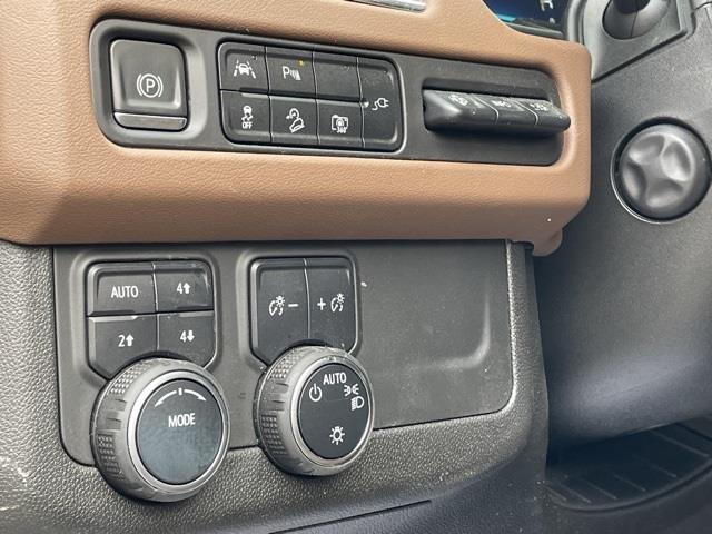 2022 Chevrolet Suburban High Country, available for sale in Brookfield, Connecticut | Blasius Federal Road. Brookfield, Connecticut 2022 Chevrolet Suburban High Country, available for sale in Brookfield, Connecticut | Blasius Federal Road. Brookfield, Connecticut