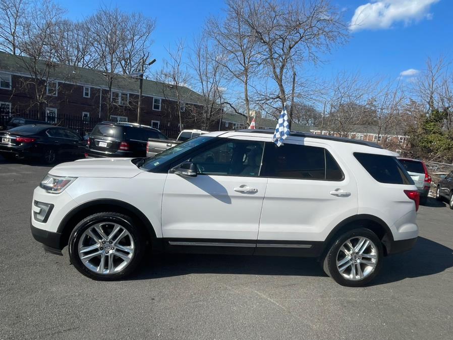 2017 Ford Explorer XLT 4WD, available for sale in Irvington, New Jersey | Elis Motors Corp. Irvington, New Jersey 2017 Ford Explorer XLT 4WD, available for sale in Irvington, New Jersey | Elis Motors Corp. Irvington, New Jersey