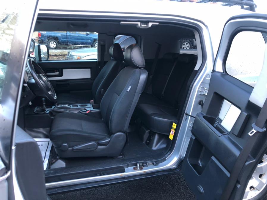 2007 Toyota FJ Cruiser 4WD 4dr Auto, available for sale in Irvington, New Jersey | Elis Motors Corp. Irvington, New Jersey 2007 Toyota FJ Cruiser 4WD 4dr Auto, available for sale in Irvington, New Jersey | Elis Motors Corp. Irvington, New Jersey