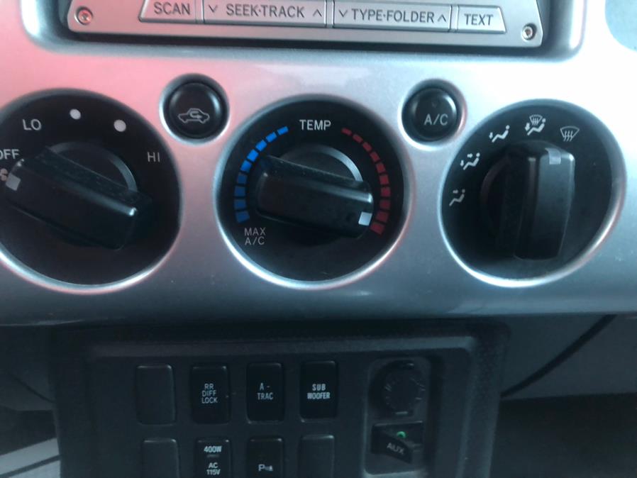 2007 Toyota FJ Cruiser 4WD 4dr Auto, available for sale in Irvington, New Jersey | Elis Motors Corp. Irvington, New Jersey 2007 Toyota FJ Cruiser 4WD 4dr Auto, available for sale in Irvington, New Jersey | Elis Motors Corp. Irvington, New Jersey