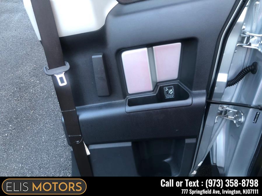 2007 Toyota FJ Cruiser 4WD 4dr Auto, available for sale in Irvington, New Jersey | Elis Motors Corp. Irvington, New Jersey 2007 Toyota FJ Cruiser 4WD 4dr Auto, available for sale in Irvington, New Jersey | Elis Motors Corp. Irvington, New Jersey