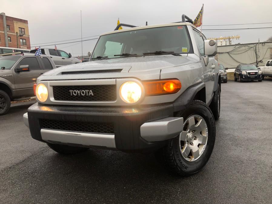 2007 Toyota FJ Cruiser 4WD 4dr Auto, available for sale in Irvington, New Jersey | Elis Motors Corp. Irvington, New Jersey