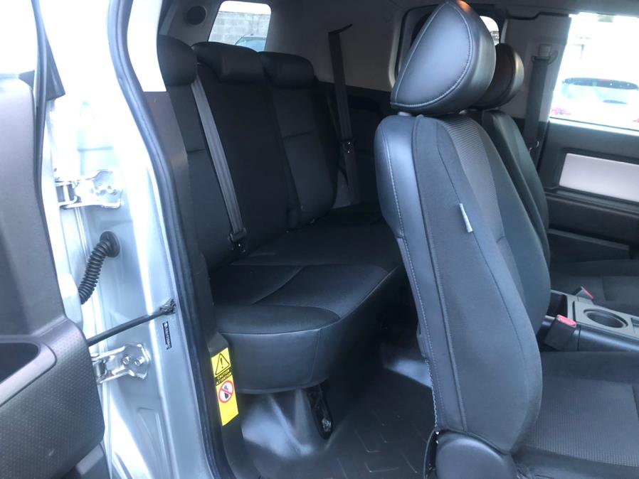 2007 Toyota FJ Cruiser 4WD 4dr Auto, available for sale in Irvington, New Jersey | Elis Motors Corp. Irvington, New Jersey 2007 Toyota FJ Cruiser 4WD 4dr Auto, available for sale in Irvington, New Jersey | Elis Motors Corp. Irvington, New Jersey