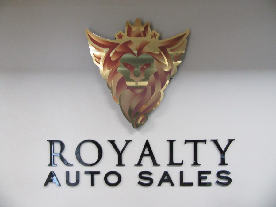 2015 GMC Canyon 4WD Crew Cab 140.5" SLT, available for sale in Little Ferry, New Jersey | Royalty Auto Sales. Little Ferry, New Jersey 2015 GMC Canyon 4WD Crew Cab 140.5" SLT, available for sale in Little Ferry, New Jersey | Royalty Auto Sales. Little Ferry, New Jersey