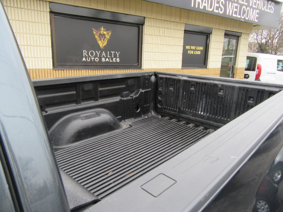 2015 GMC Canyon 4WD Crew Cab 140.5" SLT, available for sale in Little Ferry, New Jersey | Royalty Auto Sales. Little Ferry, New Jersey 2015 GMC Canyon 4WD Crew Cab 140.5" SLT, available for sale in Little Ferry, New Jersey | Royalty Auto Sales. Little Ferry, New Jersey