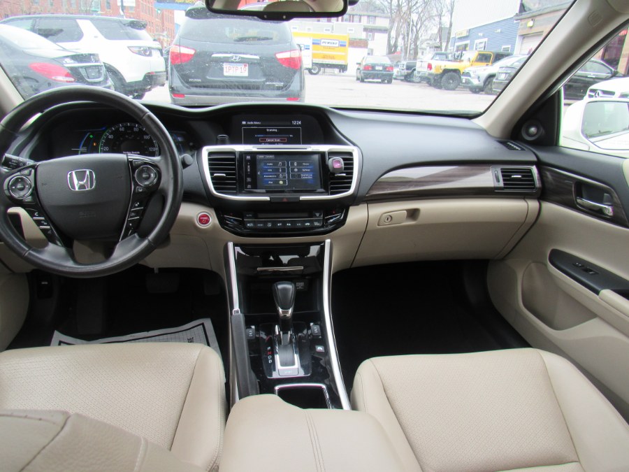 2017 Honda Accord Hybrid EX-L, available for sale in Worcester, Massachusetts | Hilario's Auto Sales Inc.. Worcester, Massachusetts 2017 Honda Accord Hybrid EX-L, available for sale in Worcester, Massachusetts | Hilario's Auto Sales Inc.. Worcester, Massachusetts