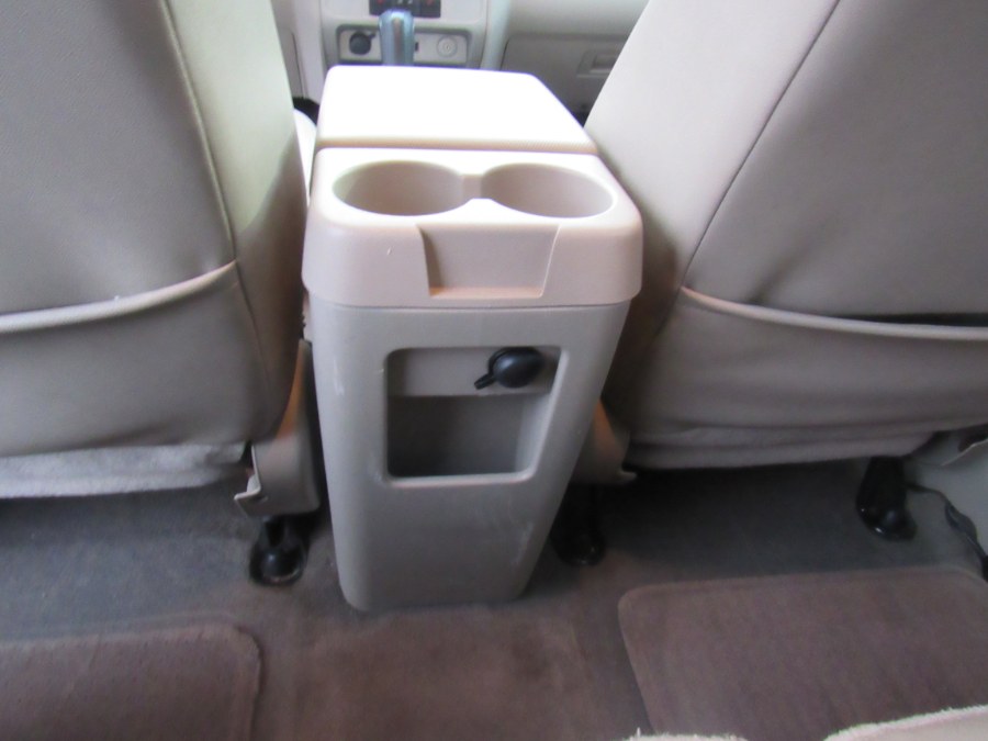 2011 Ford Escape XLT, available for sale in Worcester, Massachusetts | Hilario's Auto Sales Inc.. Worcester, Massachusetts 2011 Ford Escape XLT, available for sale in Worcester, Massachusetts | Hilario's Auto Sales Inc.. Worcester, Massachusetts