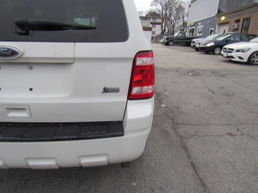 2011 Ford Escape XLT, available for sale in Worcester, Massachusetts | Hilario's Auto Sales Inc.. Worcester, Massachusetts 2011 Ford Escape XLT, available for sale in Worcester, Massachusetts | Hilario's Auto Sales Inc.. Worcester, Massachusetts