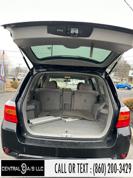 2010 Toyota Highlander 4WD 4dr V6 Base (Natl), available for sale in East Windsor, Connecticut | Central A/S LLC. East Windsor, Connecticut 2010 Toyota Highlander 4WD 4dr V6 Base (Natl), available for sale in East Windsor, Connecticut | Central A/S LLC. East Windsor, Connecticut