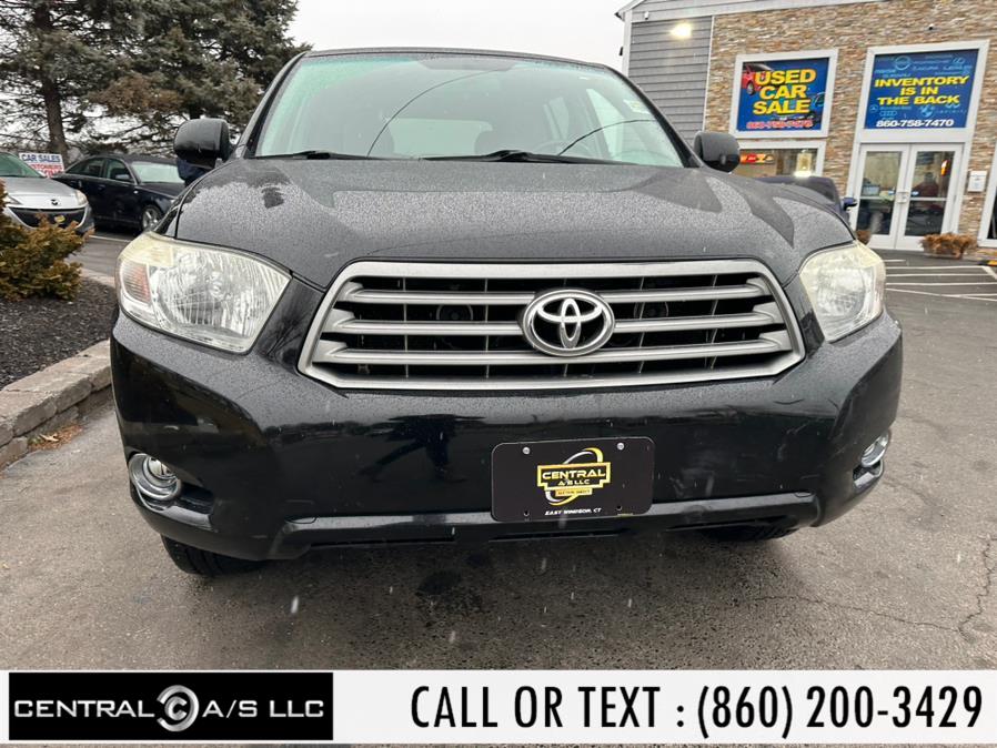2010 Toyota Highlander 4WD 4dr V6 Base (Natl), available for sale in East Windsor, Connecticut | Central A/S LLC. East Windsor, Connecticut 2010 Toyota Highlander 4WD 4dr V6 Base (Natl), available for sale in East Windsor, Connecticut | Central A/S LLC. East Windsor, Connecticut