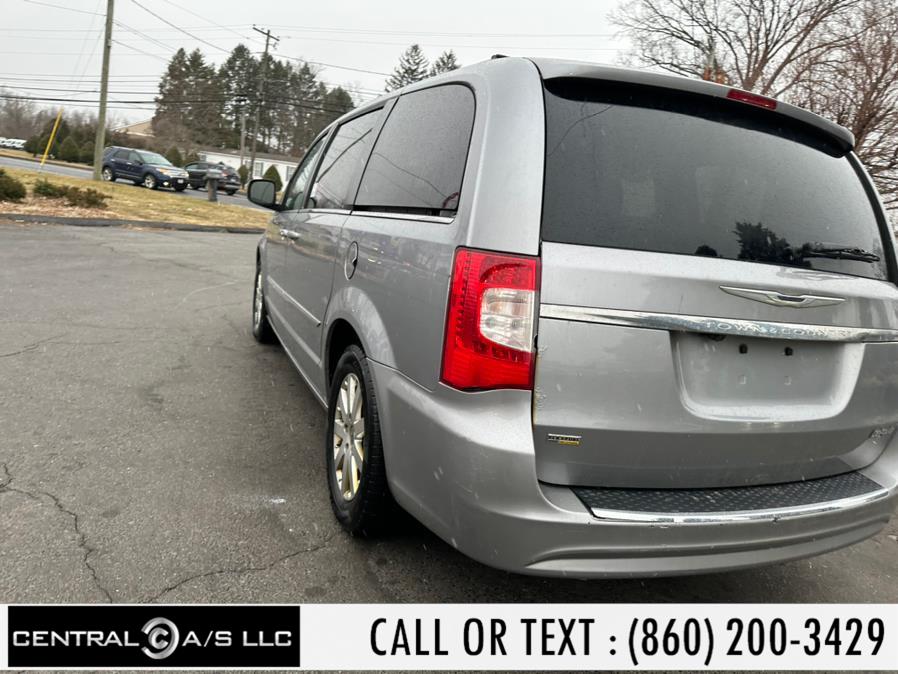 2014 Chrysler Town & Country 4dr Wgn Touring, available for sale in East Windsor, Connecticut | Central A/S LLC. East Windsor, Connecticut 2014 Chrysler Town & Country 4dr Wgn Touring, available for sale in East Windsor, Connecticut | Central A/S LLC. East Windsor, Connecticut
