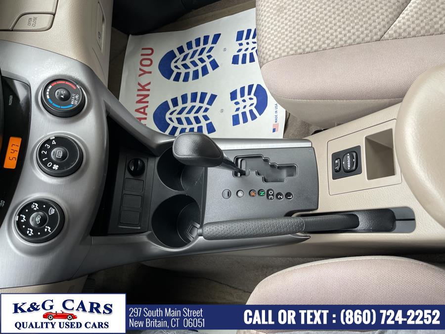 2008 Toyota RAV4 4WD 4dr 4-cyl 4-Spd AT, available for sale in New Britain, Connecticut | K and G Cars . New Britain, Connecticut 2008 Toyota RAV4 4WD 4dr 4-cyl 4-Spd AT, available for sale in New Britain, Connecticut | K and G Cars . New Britain, Connecticut