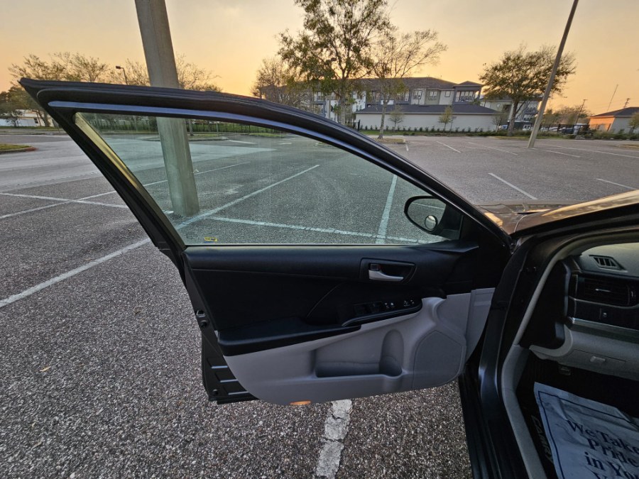2014 Toyota Camry 4dr Sdn I4 Auto L (Natl) *Ltd Avail*, available for sale in Longwood, Florida | Majestic Autos Inc.. Longwood, Florida 2014 Toyota Camry 4dr Sdn I4 Auto L (Natl) *Ltd Avail*, available for sale in Longwood, Florida | Majestic Autos Inc.. Longwood, Florida