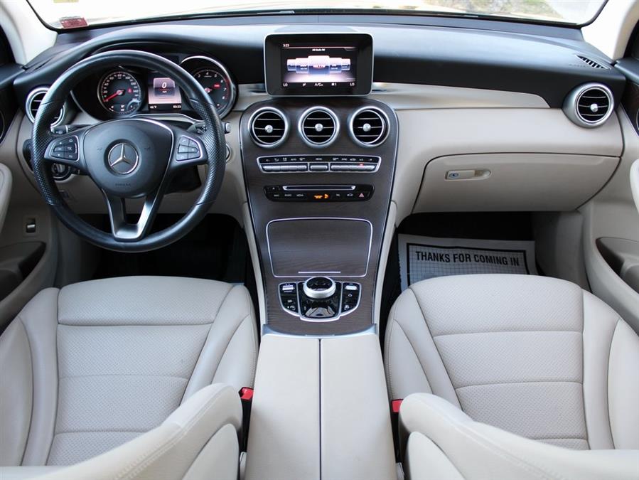 2019 Mercedes-benz Glc GLC 300, available for sale in Great Neck, New York | Auto Expo Ent Inc.. Great Neck, New York 2019 Mercedes-benz Glc GLC 300, available for sale in Great Neck, New York | Auto Expo Ent Inc.. Great Neck, New York