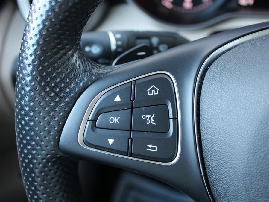 2019 Mercedes-benz Glc GLC 300, available for sale in Great Neck, New York | Auto Expo Ent Inc.. Great Neck, New York 2019 Mercedes-benz Glc GLC 300, available for sale in Great Neck, New York | Auto Expo Ent Inc.. Great Neck, New York
