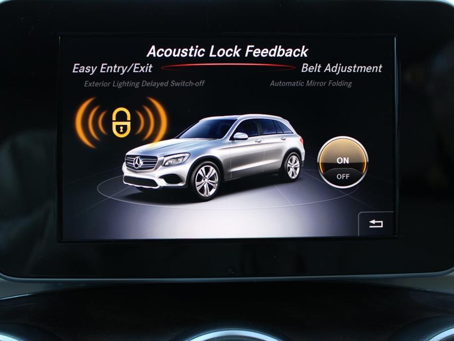 2019 Mercedes-benz Glc GLC 300, available for sale in Great Neck, New York | Auto Expo Ent Inc.. Great Neck, New York 2019 Mercedes-benz Glc GLC 300, available for sale in Great Neck, New York | Auto Expo Ent Inc.. Great Neck, New York