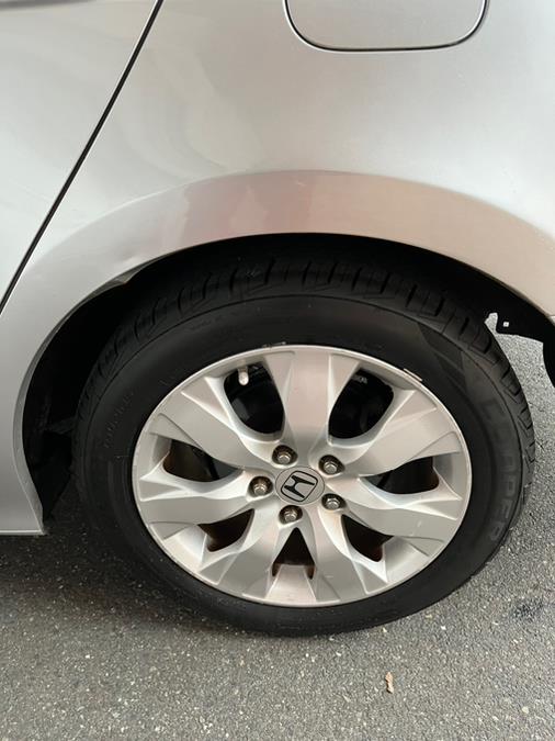 2008 Honda Accord Sdn 4dr I4 Auto EX, available for sale in New Britain, Connecticut | Supreme Automotive. New Britain, Connecticut 2008 Honda Accord Sdn 4dr I4 Auto EX, available for sale in New Britain, Connecticut | Supreme Automotive. New Britain, Connecticut