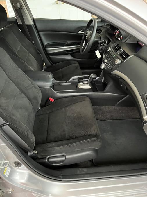 2008 Honda Accord Sdn 4dr I4 Auto EX, available for sale in New Britain, Connecticut | Supreme Automotive. New Britain, Connecticut 2008 Honda Accord Sdn 4dr I4 Auto EX, available for sale in New Britain, Connecticut | Supreme Automotive. New Britain, Connecticut