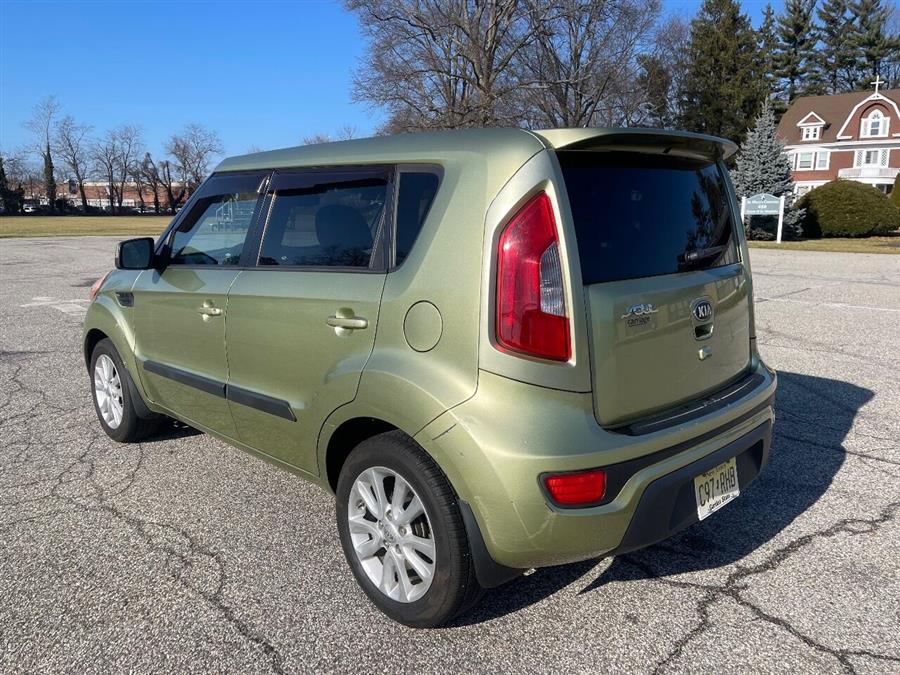 2013 Kia Soul ! 4dr Crossover, available for sale in Roslyn Heights, New York | Mekawy Auto Sales Inc. Roslyn Heights, New York 2013 Kia Soul ! 4dr Crossover, available for sale in Roslyn Heights, New York | Mekawy Auto Sales Inc. Roslyn Heights, New York