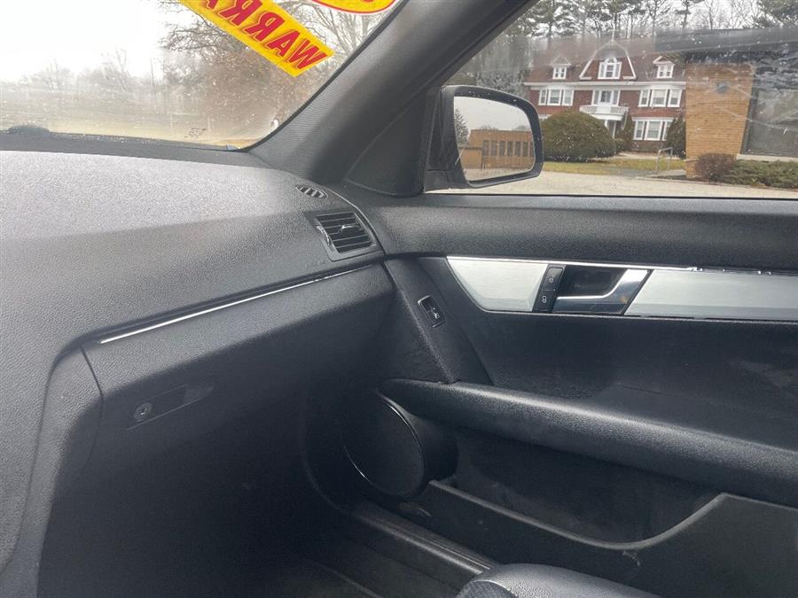 2008 Mercedes-benz C-class C 300 Sport 4MATIC AWD 4dr Sedan, available for sale in Roslyn Heights, New York | Mekawy Auto Sales Inc. Roslyn Heights, New York 2008 Mercedes-benz C-class C 300 Sport 4MATIC AWD 4dr Sedan, available for sale in Roslyn Heights, New York | Mekawy Auto Sales Inc. Roslyn Heights, New York