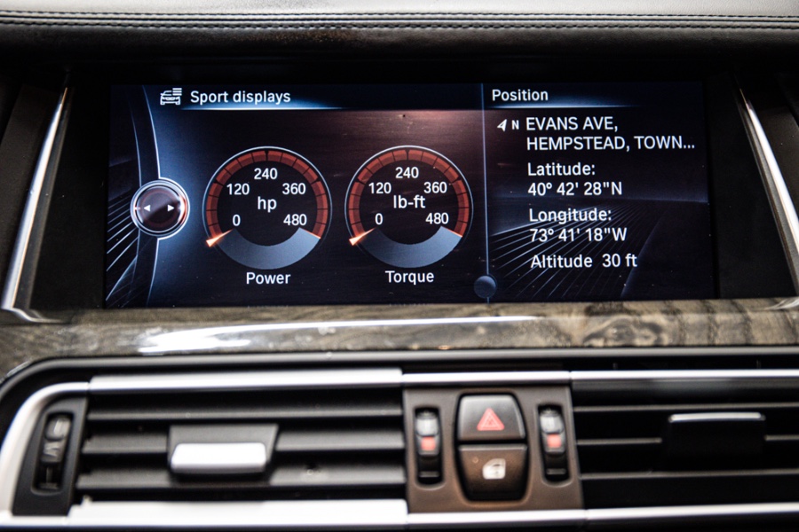 2015 BMW 7 Series 4dr Sdn 750Li xDrive AWD, available for sale in ELMONT, New York | 26 Motors Long Island. ELMONT, New York 2015 BMW 7 Series 4dr Sdn 750Li xDrive AWD, available for sale in ELMONT, New York | 26 Motors Long Island. ELMONT, New York