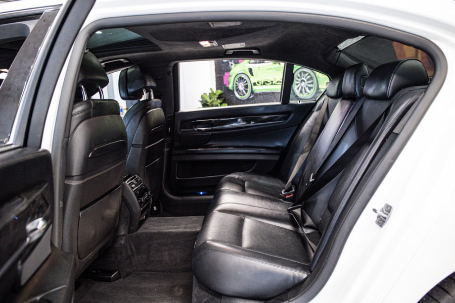 2015 BMW 7 Series 4dr Sdn 750Li xDrive AWD, available for sale in ELMONT, New York | 26 Motors Long Island. ELMONT, New York 2015 BMW 7 Series 4dr Sdn 750Li xDrive AWD, available for sale in ELMONT, New York | 26 Motors Long Island. ELMONT, New York