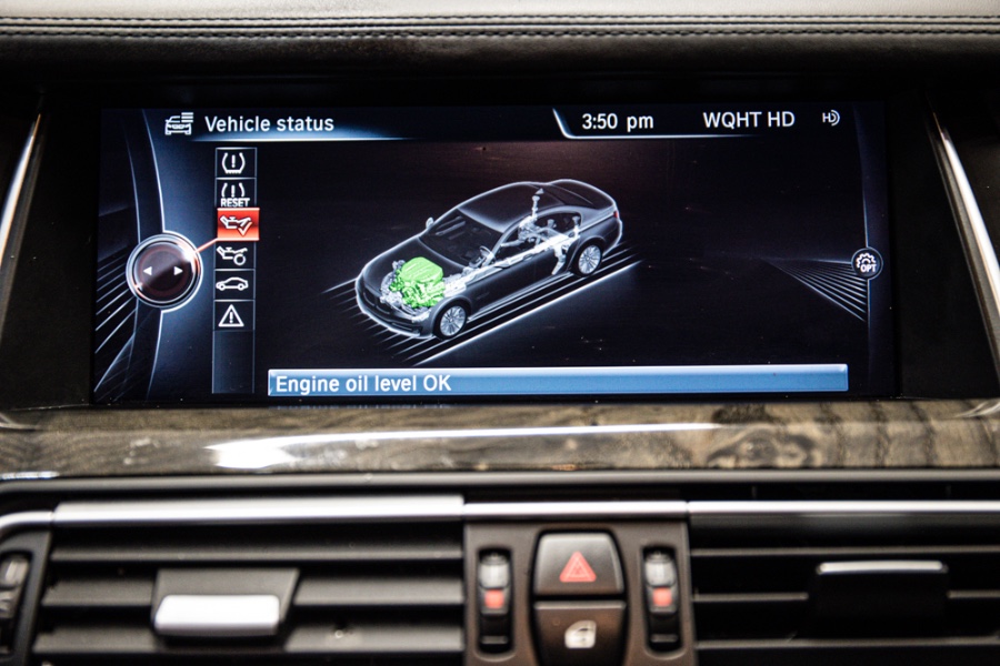 2015 BMW 7 Series 4dr Sdn 750Li xDrive AWD, available for sale in ELMONT, New York | 26 Motors Long Island. ELMONT, New York 2015 BMW 7 Series 4dr Sdn 750Li xDrive AWD, available for sale in ELMONT, New York | 26 Motors Long Island. ELMONT, New York