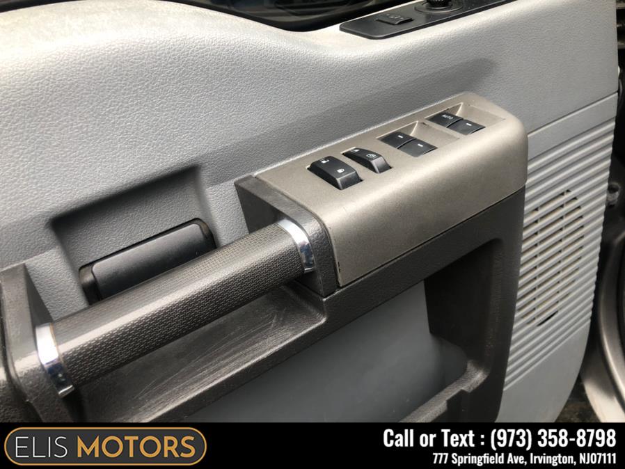 2012 Ford Super Duty F-250 SRW 4WD Crew Cab 172" XLT, available for sale in Irvington, New Jersey | Elis Motors Corp. Irvington, New Jersey 2012 Ford Super Duty F-250 SRW 4WD Crew Cab 172" XLT, available for sale in Irvington, New Jersey | Elis Motors Corp. Irvington, New Jersey