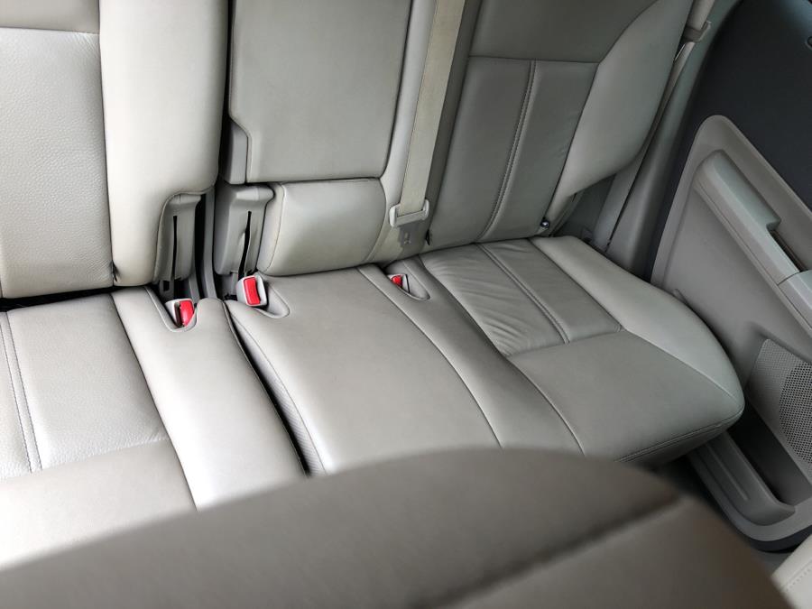 2010 Ford Edge 4dr SEL AWD, available for sale in Waterbury, Connecticut | National Auto Brokers, Inc.. Waterbury, Connecticut 2010 Ford Edge 4dr SEL AWD, available for sale in Waterbury, Connecticut | National Auto Brokers, Inc.. Waterbury, Connecticut